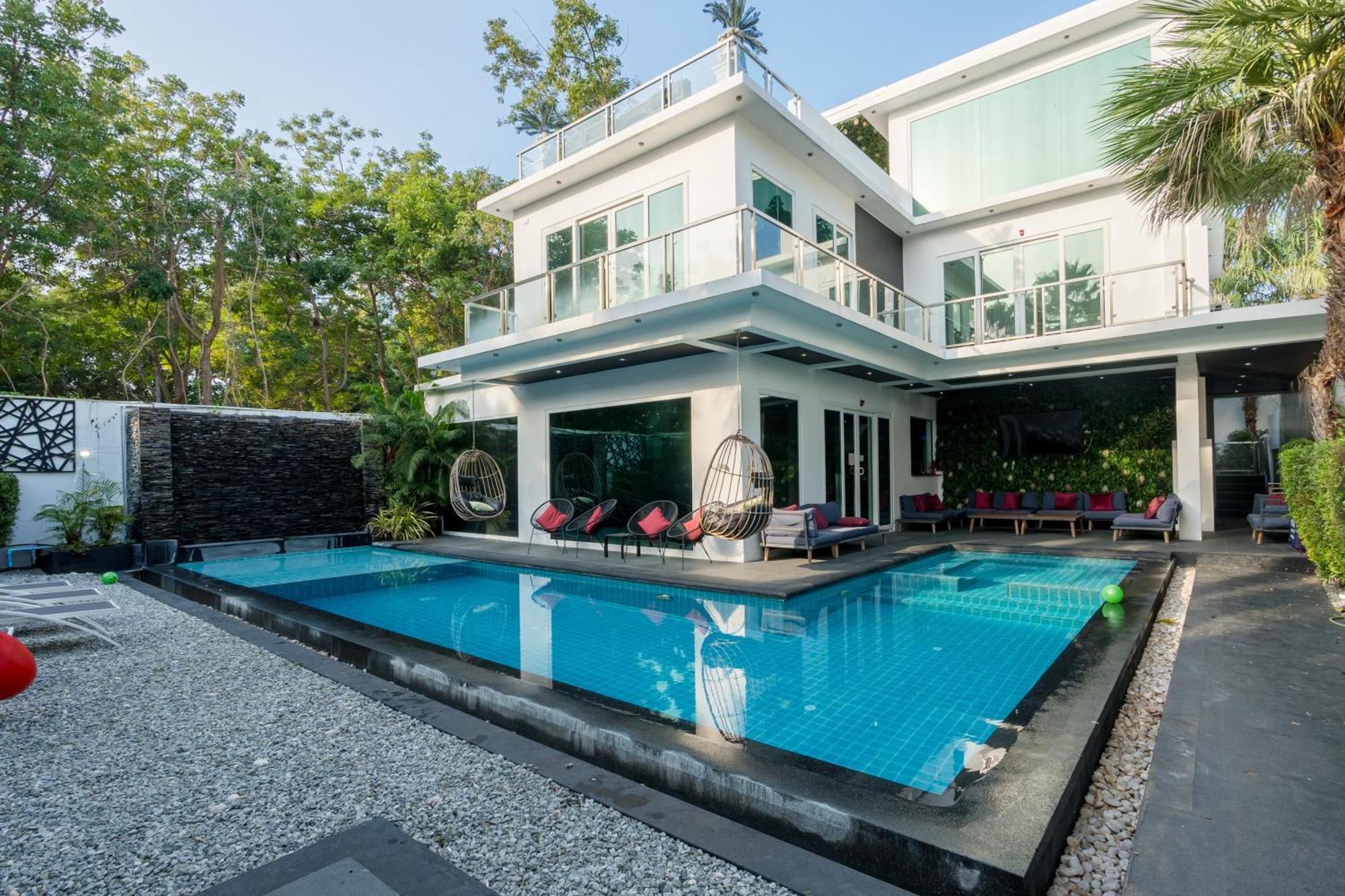 Villas In Pattaya Pantai Jomtien Luaran gambar